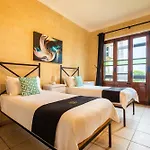 Villa Zest