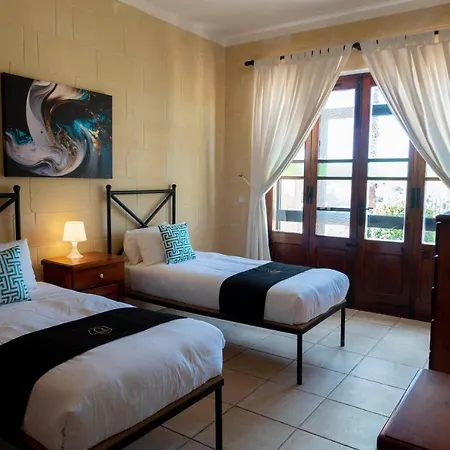 Villa Zest